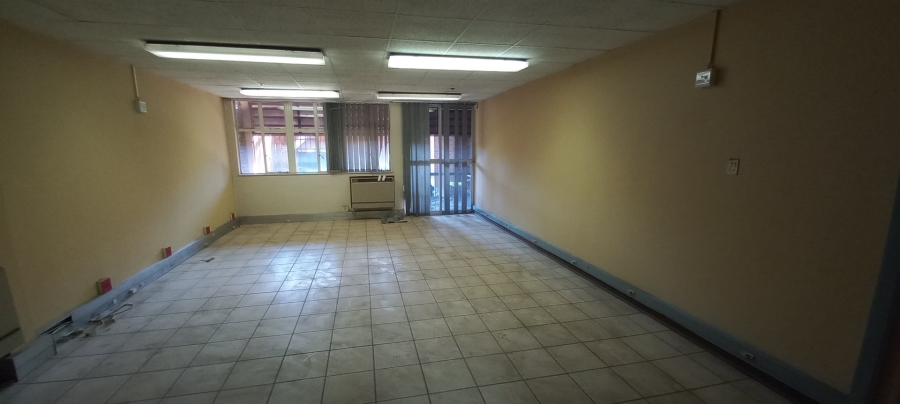 Commercial Property for Sale in Hamilton Free State